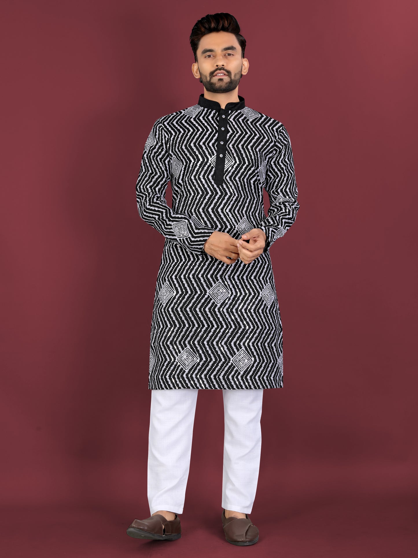 EMBROIDERY MEN'S KURTA