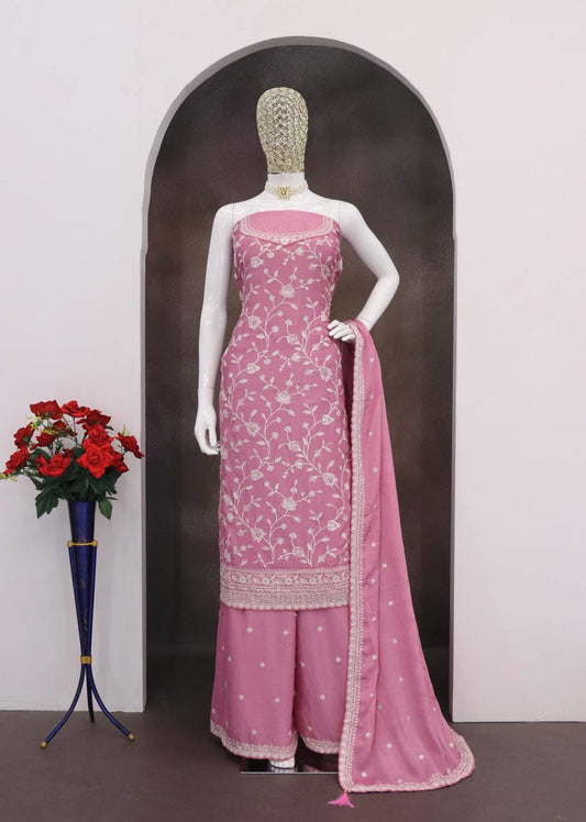 Chinon & Embroedey work Suit