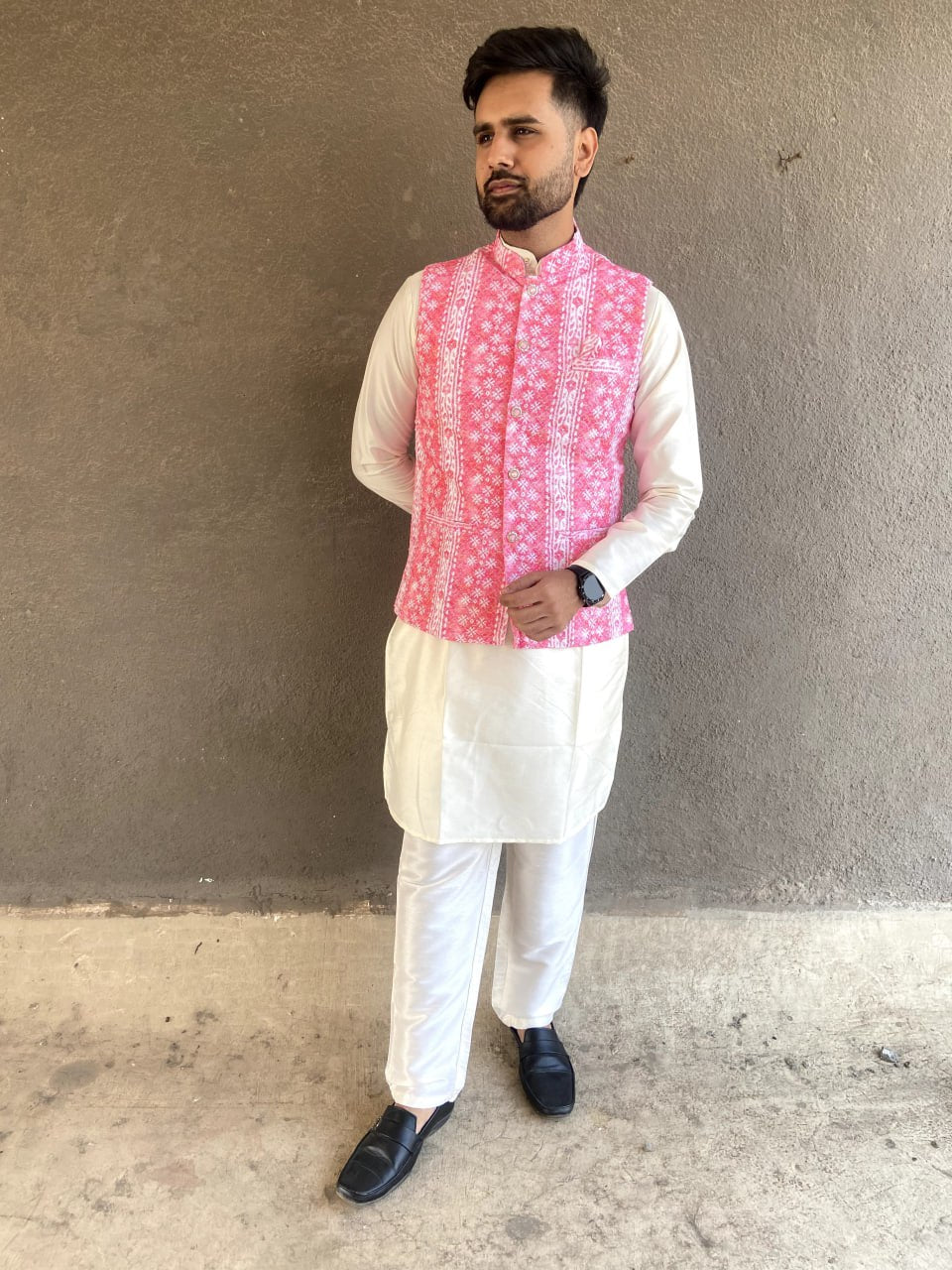 MENS'S KURTA PAJAM WITH JACKET SEQUNCE WORK AND PRINT