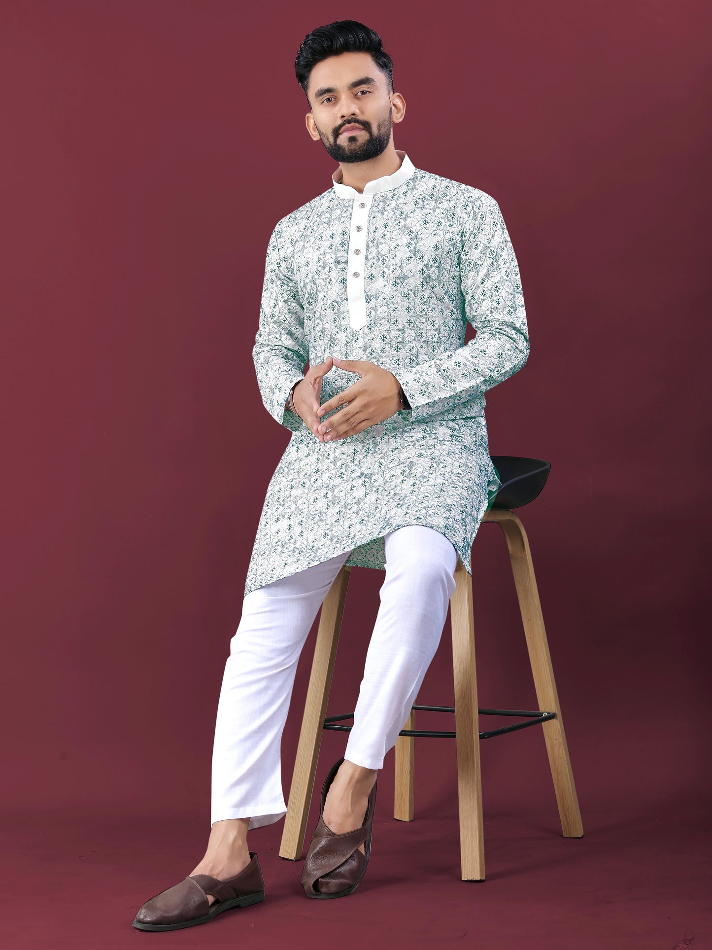 MEN’S TRADITIONAL LUCKNOWI CONCEPT KURTA WITH PAJAMA