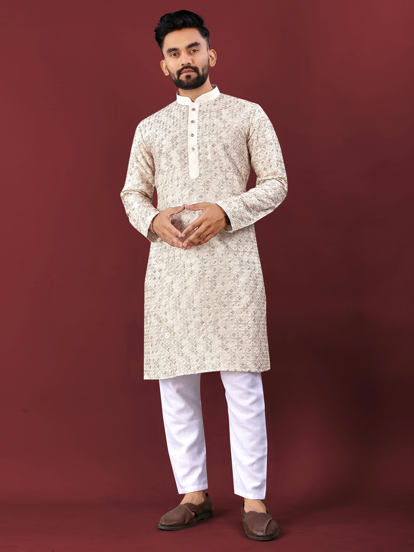 MEN’S TRADITIONAL LUCKNOWI CONCEPT KURTA WITH PAJAMA