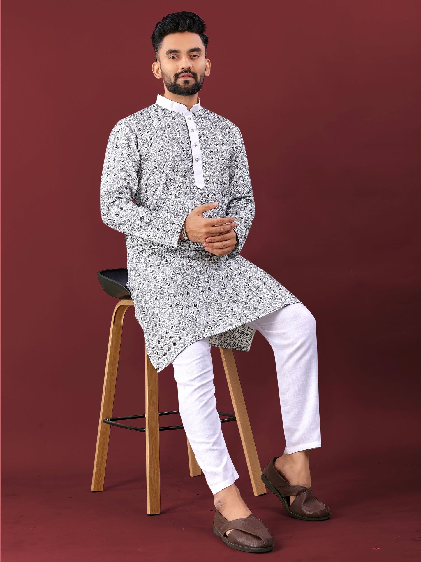 MEN’S TRADITIONAL LUCKNOWI CONCEPT KURTA WITH PAJAMA