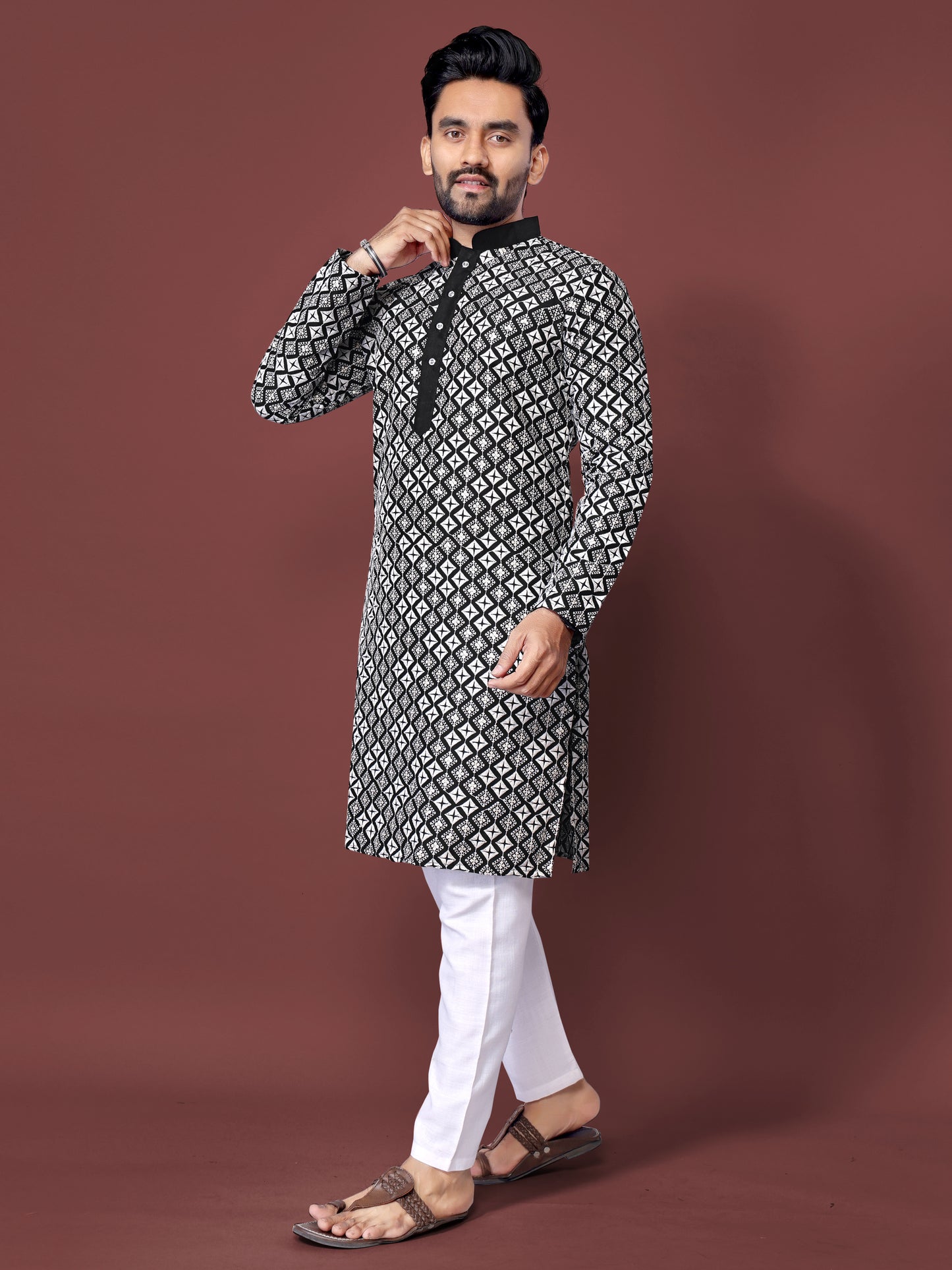 EMBROIDERY THREAD WORK WITH MULTI SEQUENCE KURTA