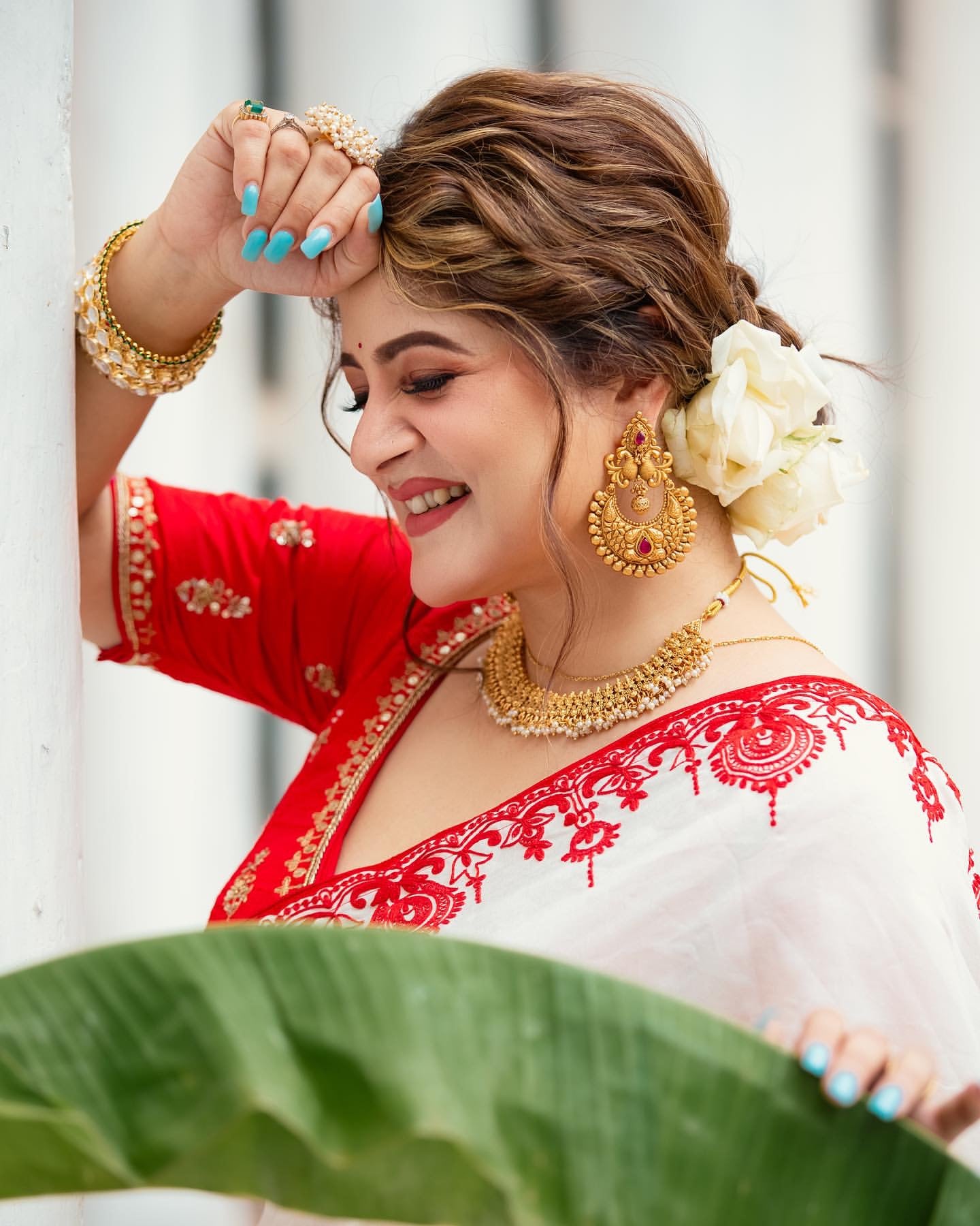 Red & White Soft Catonic Rangoli Silk