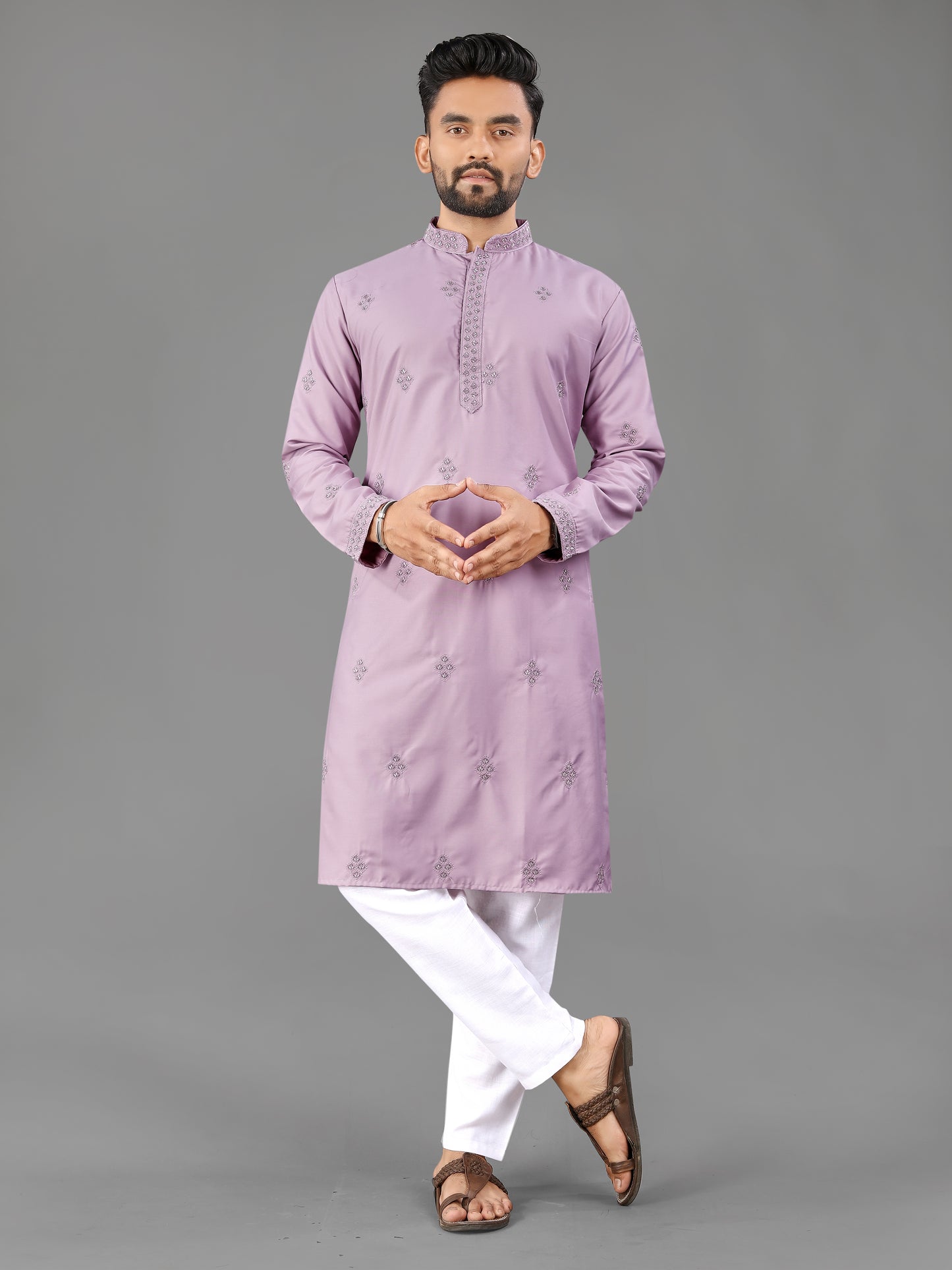 CLASSIC DESIGNER KURTA FOR MEN'S