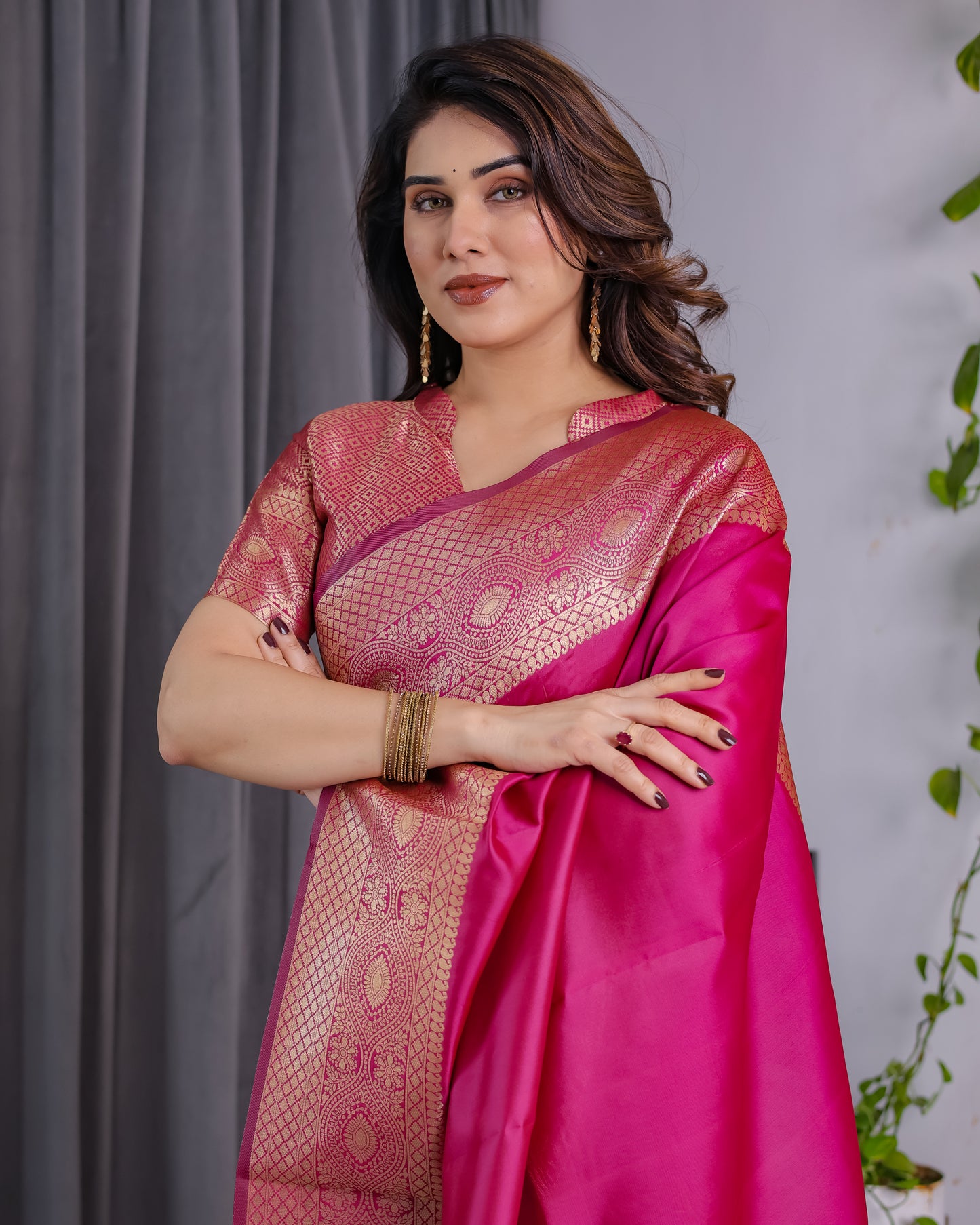 Jacquard Weaving with Golden Zari Lichu Silk Saree
