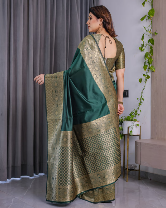 Jacquard Weaving with Golden Zari Lichu Silk Saree