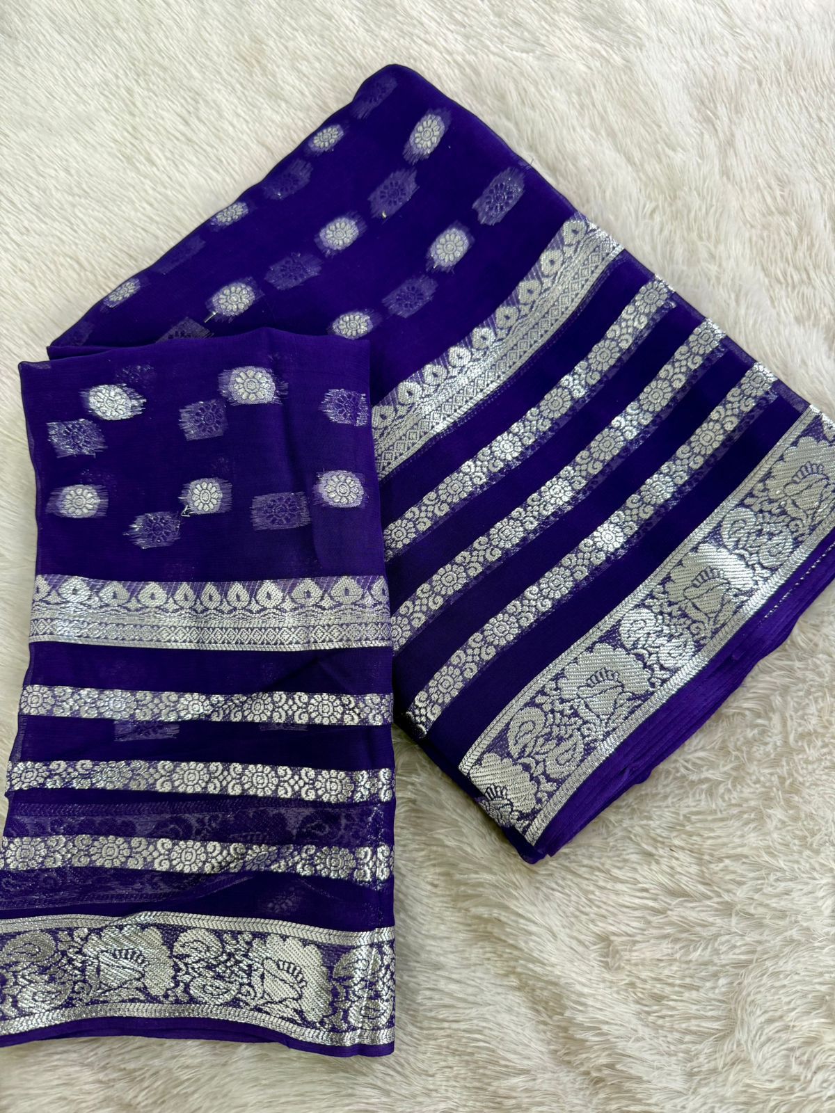 Viscose Georgette Sarees With Running Blouse