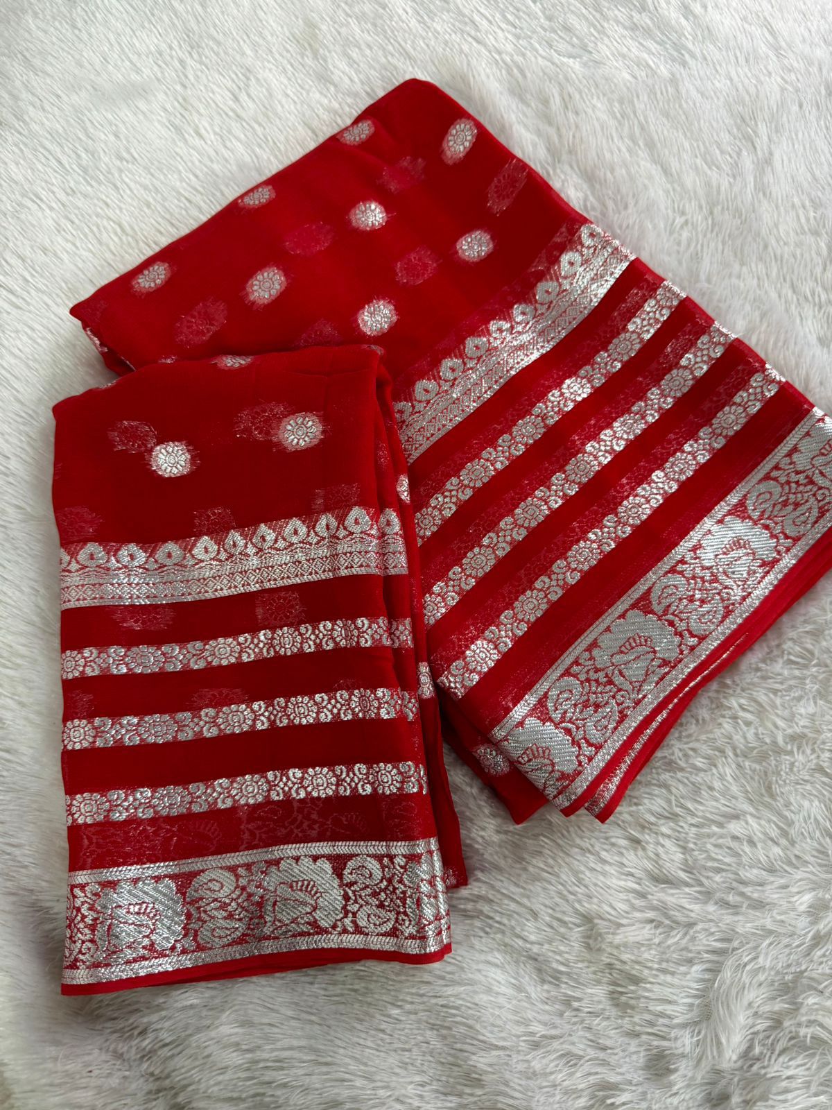 Viscose Georgette Sarees With Running Blouse