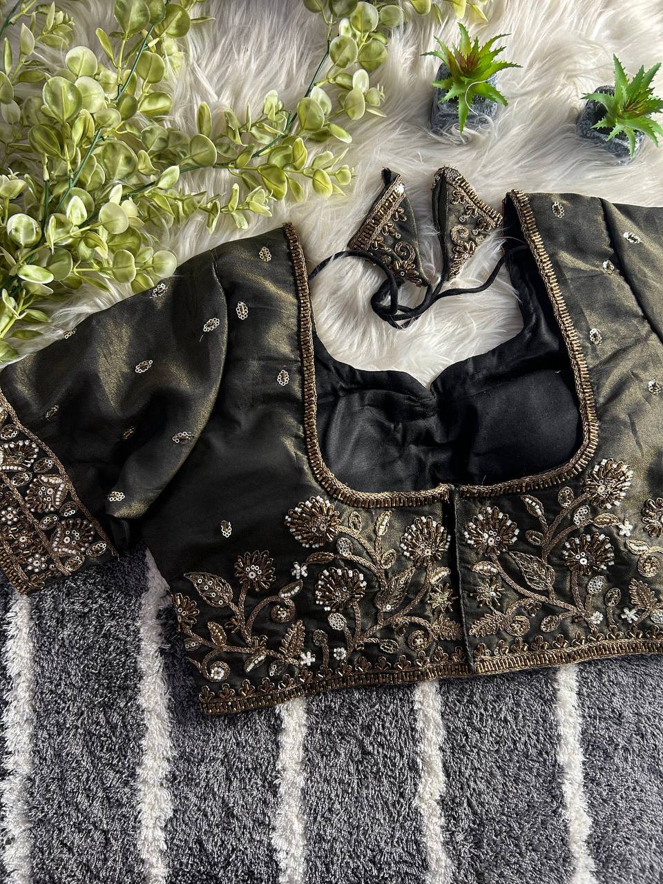 BEAUTIFUL HEAVY STARS BEADS COPPER MATCHING WORK BRIDAL BLOUSE