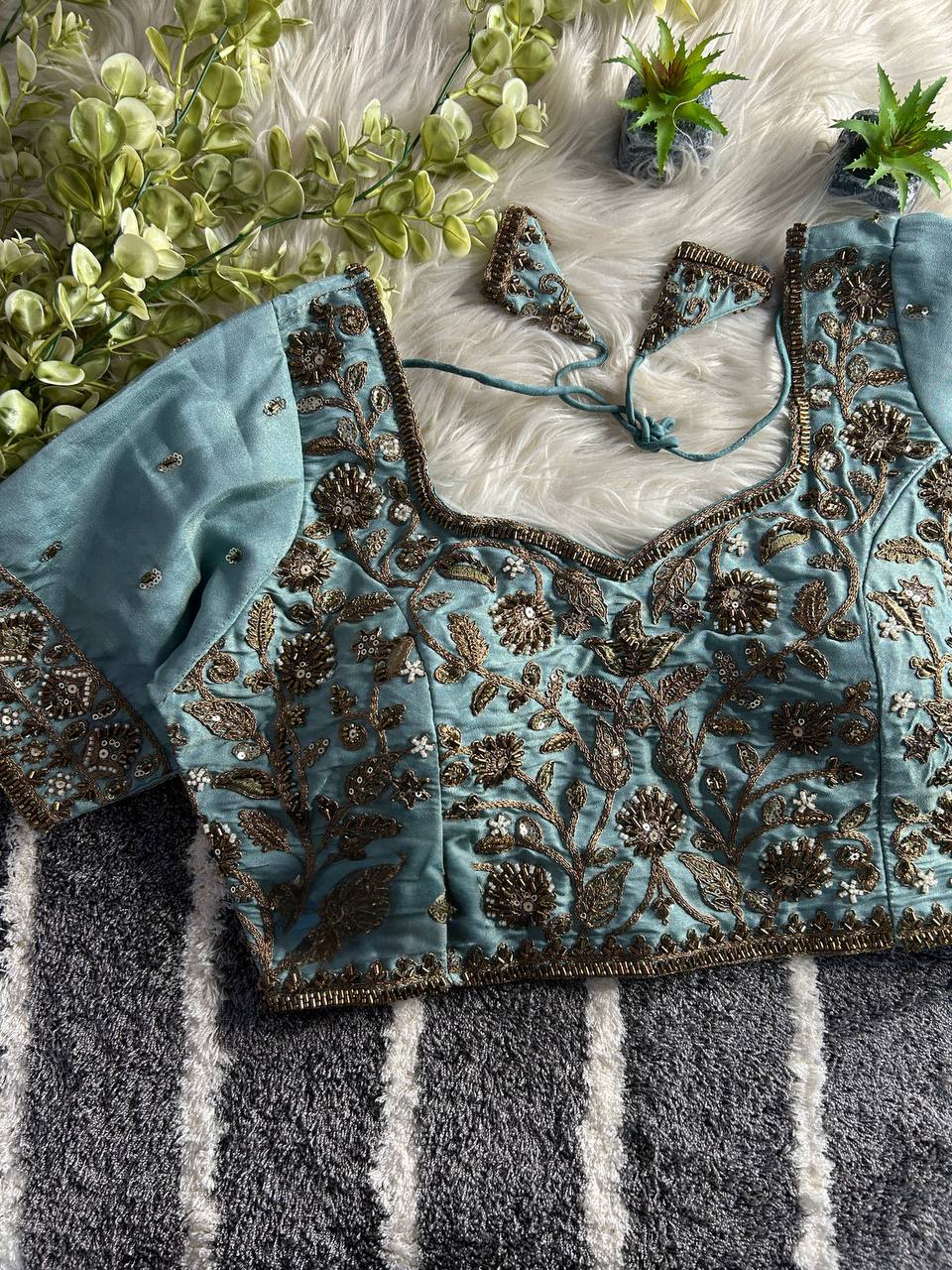 BEAUTIFUL HEAVY STARS BEADS COPPER MATCHING WORK BRIDAL BLOUSE