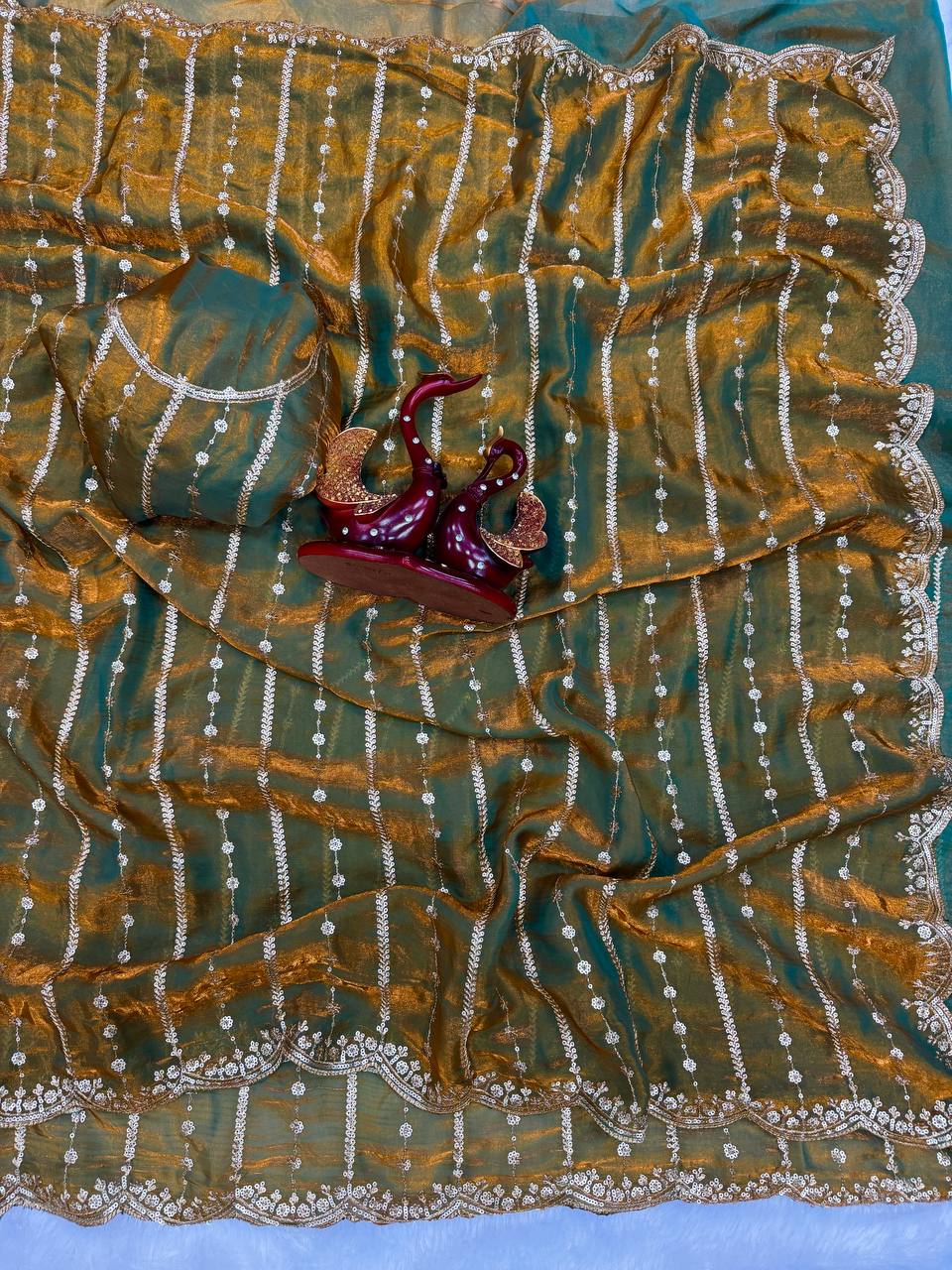 Embroidery Soft Space Silk Saree (M1001)