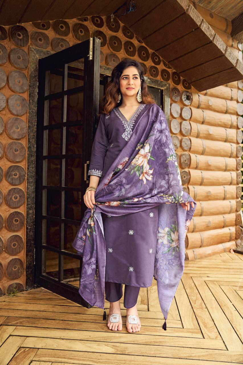 ROMAN SILK Suit With CHANDERI SILK WITH DIGITAL PRINT AND TUSSERS DUPATTA