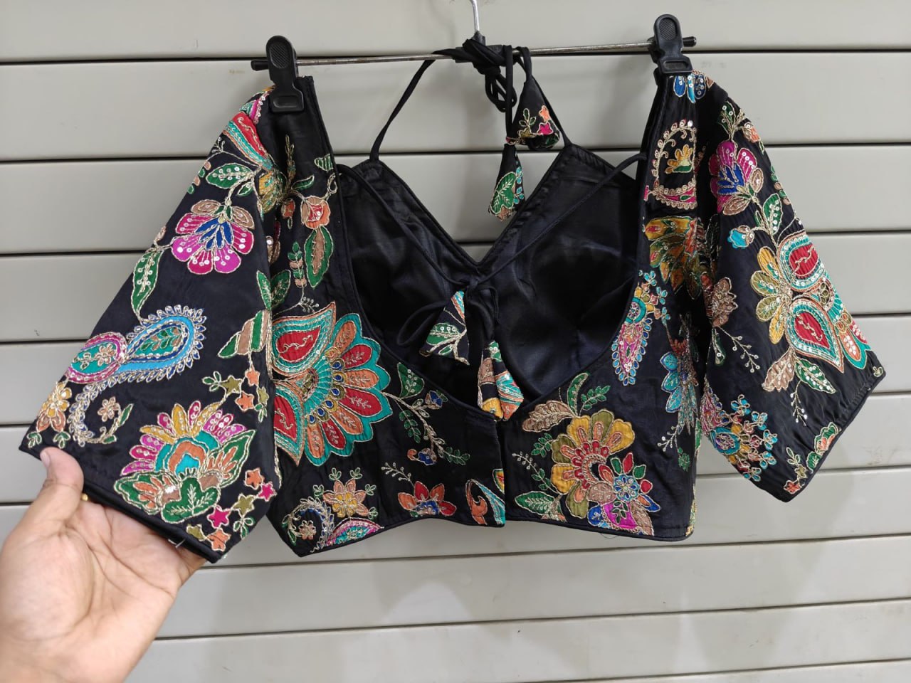 Position Print Design Blouse