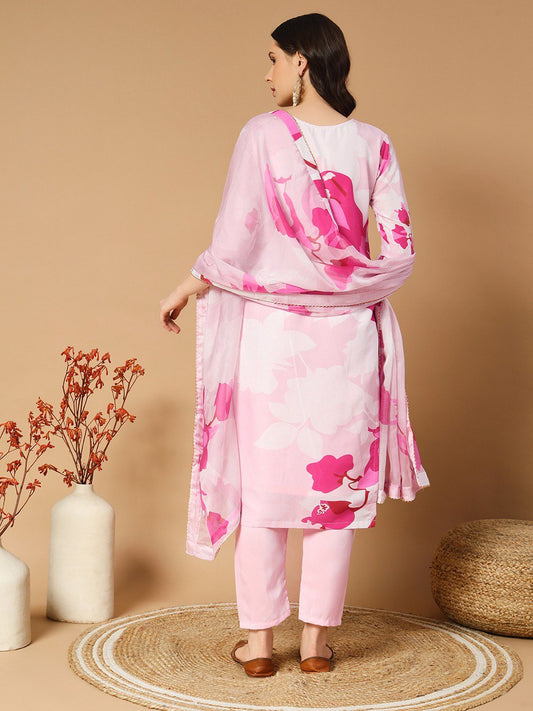 Muslin with Digital Print Kurta Pant Dupatta Set