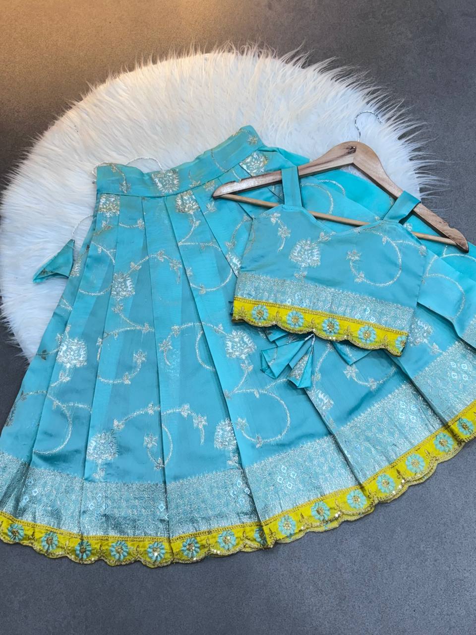Soft Silk With Pure Zari Waving Fabric Kids Silk Lehenga Choli with Jacquard Weaving & Embroidery Lace