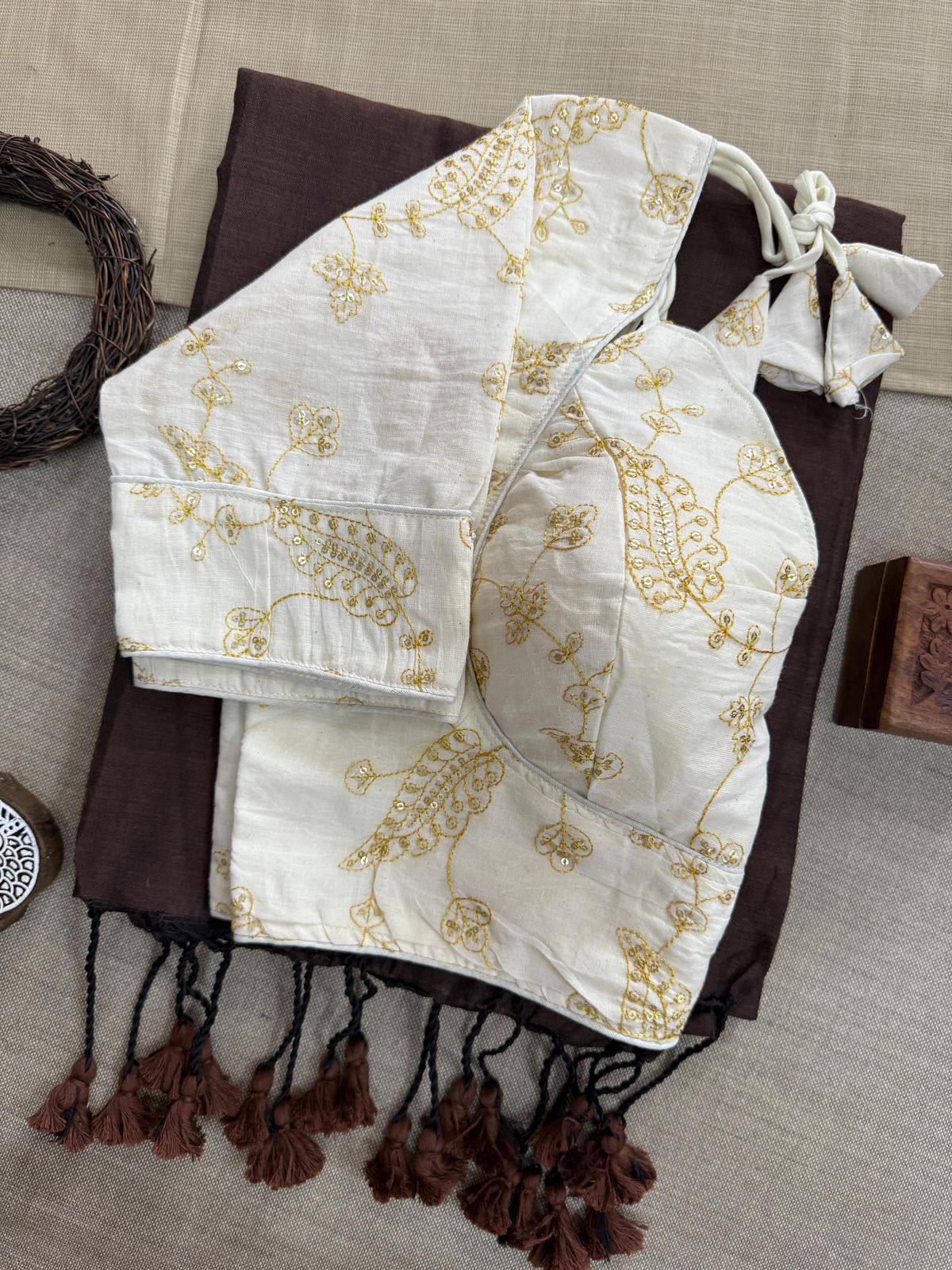 Khadi Cotton Saree With Embroidery Work Blouse