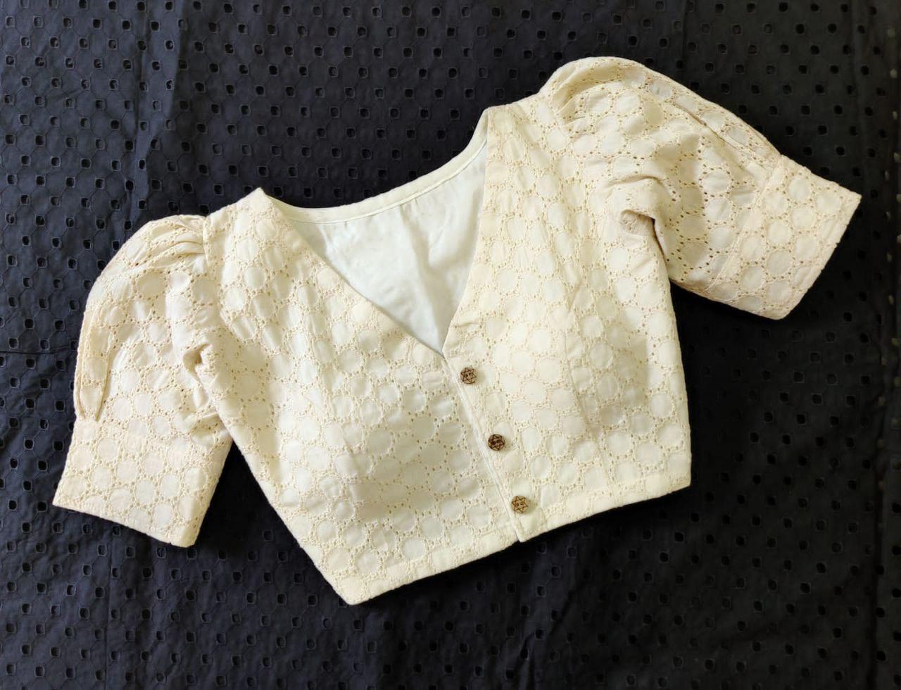 Hakoba Fancy Button Football Pattern Blouse