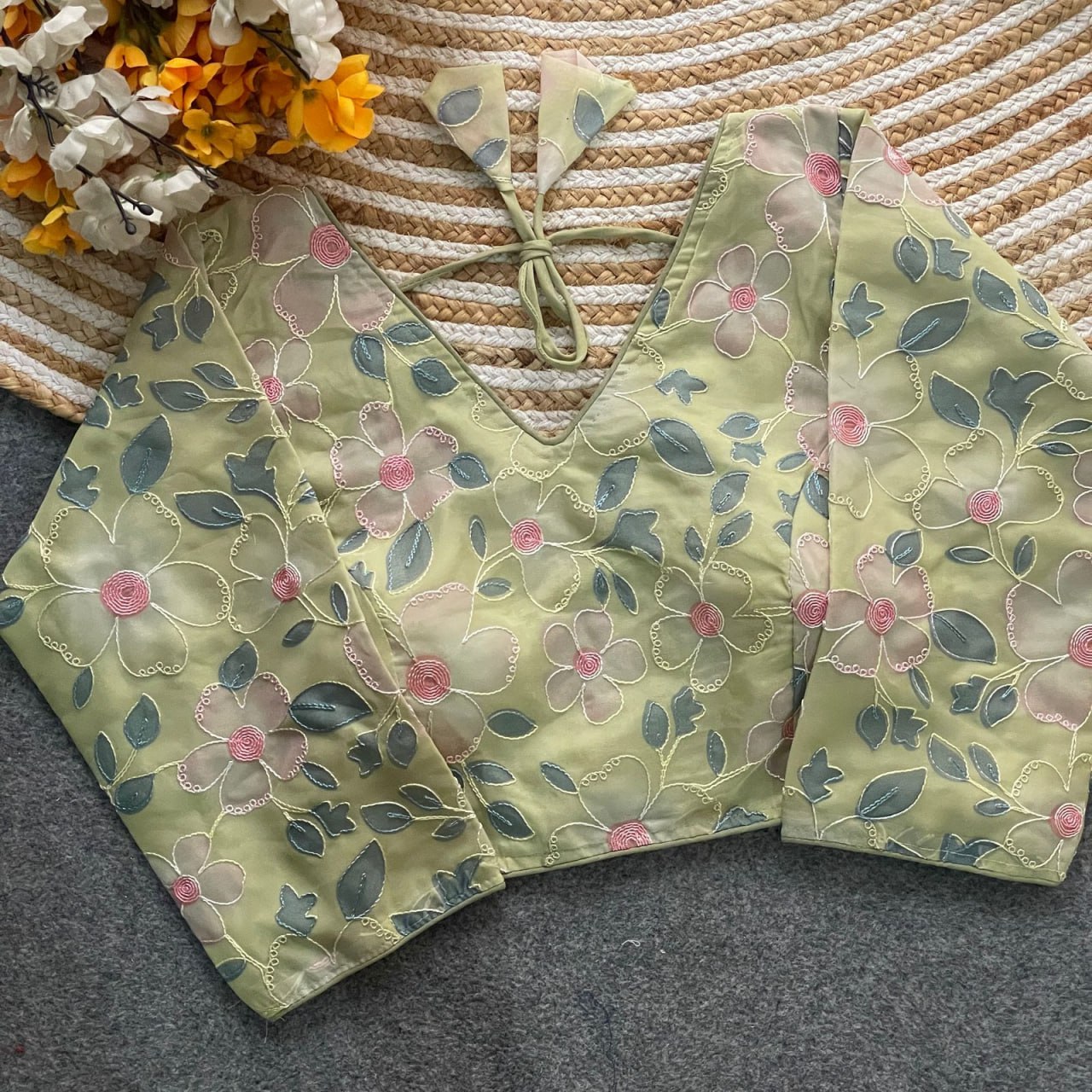 Position Print & Multi Work Blouse
