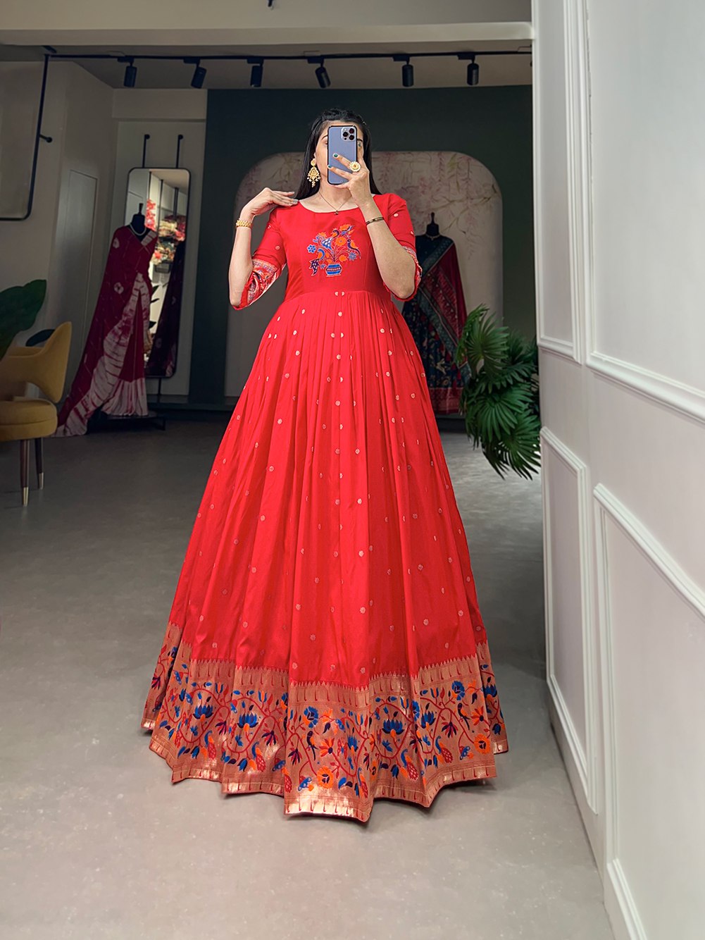 Jacquard Silk Paithani Gown Timeless Elegance with Traditional Weaving