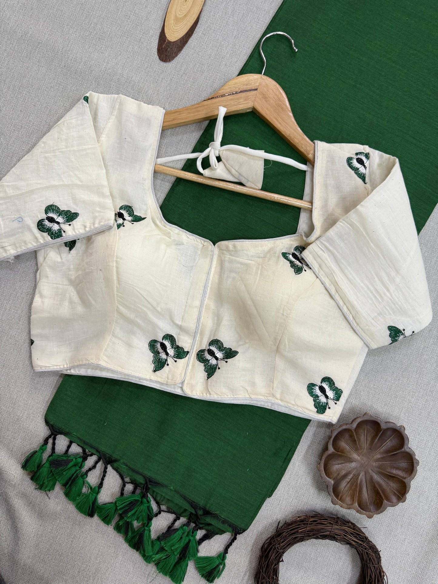 Handloom Khadi COTTON SAREE With Butterfly Design Blouse
