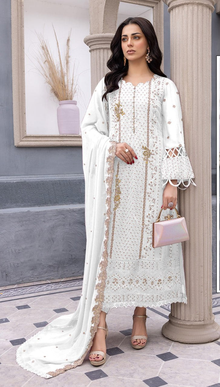 MAARiA- Pakistani Unstitched Suits