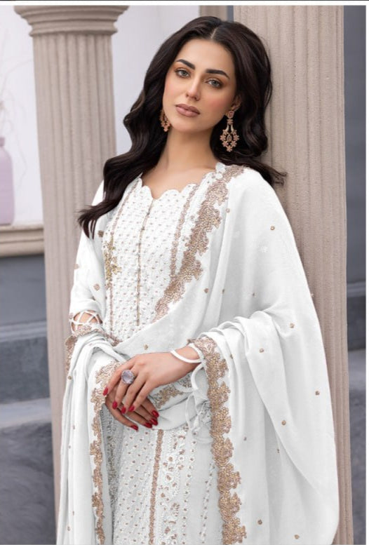 MAARiA- Pakistani Unstitched Suits