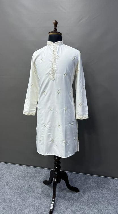 CLASSIC DESIGNER KURTA FOR MEN'S