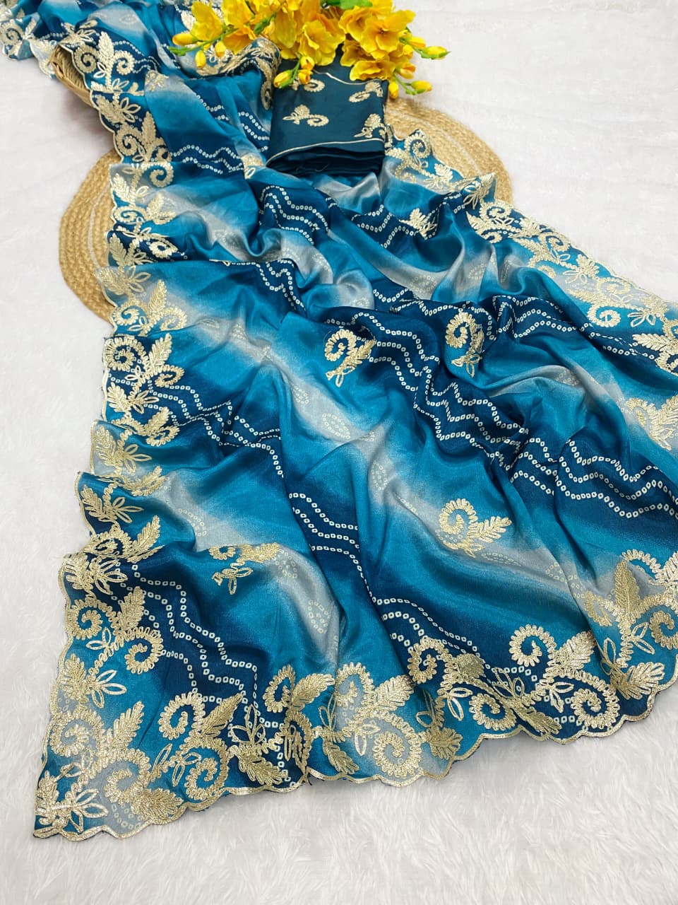Chinnon sarees with complete Lehriya Bandhani print