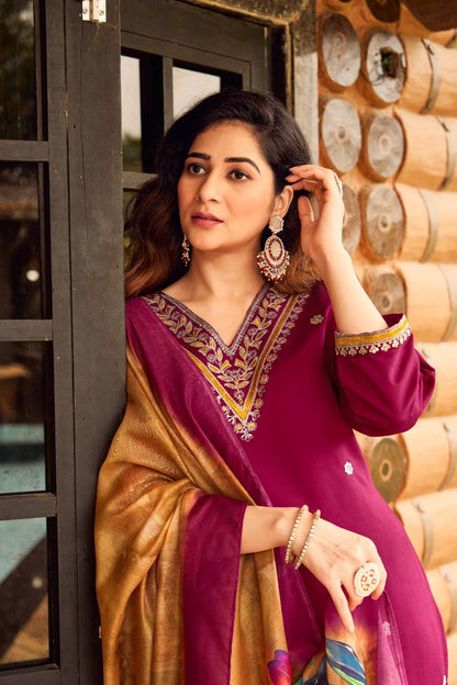 Fully Stitched Ethnic Set with Dupatta