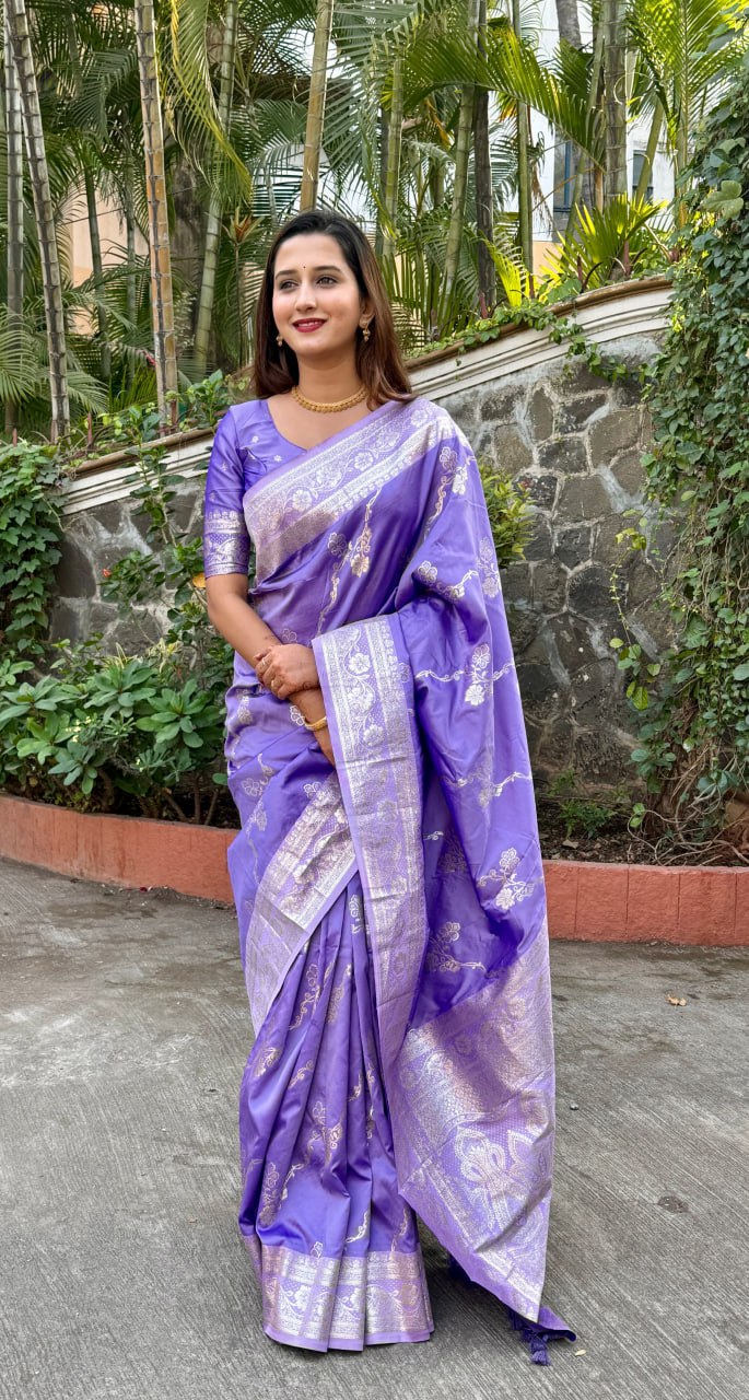 Premium Soft Silk Traditional Zari Woven Saree