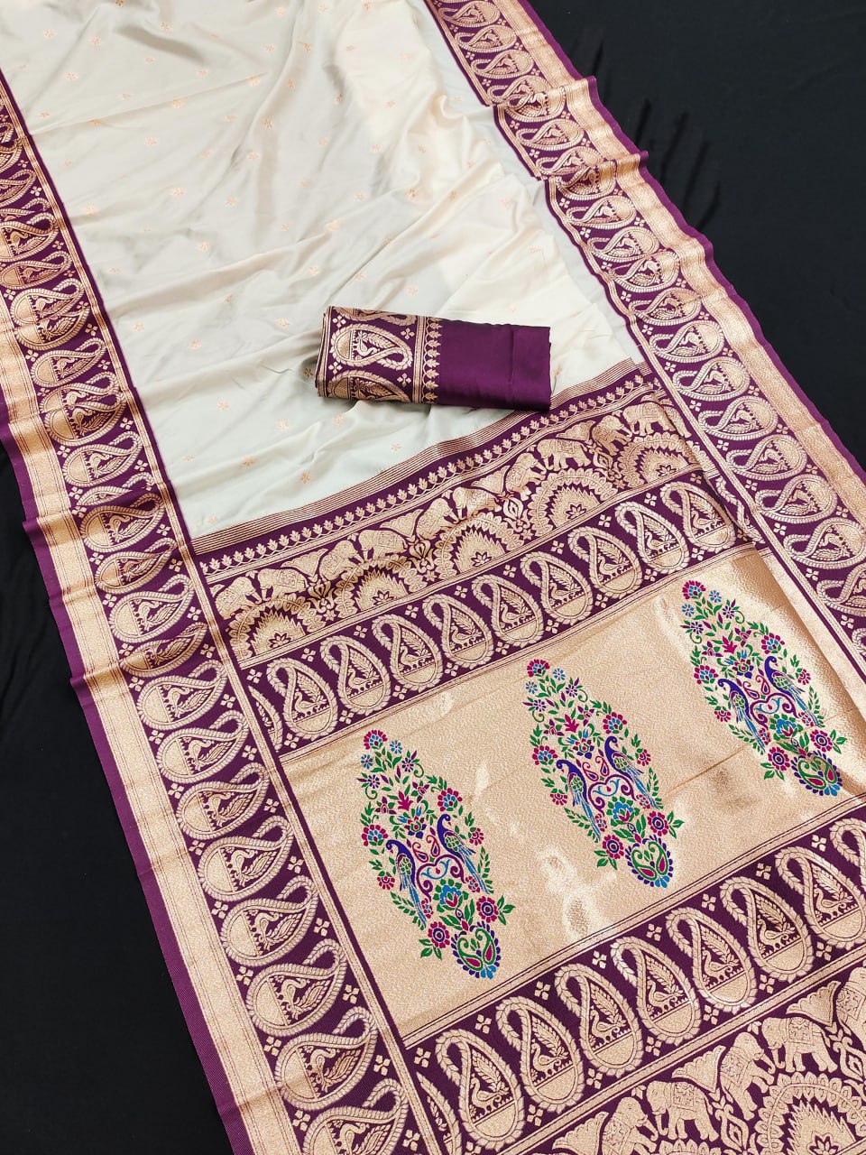 Soft And pure banarasi Paithani silk saree