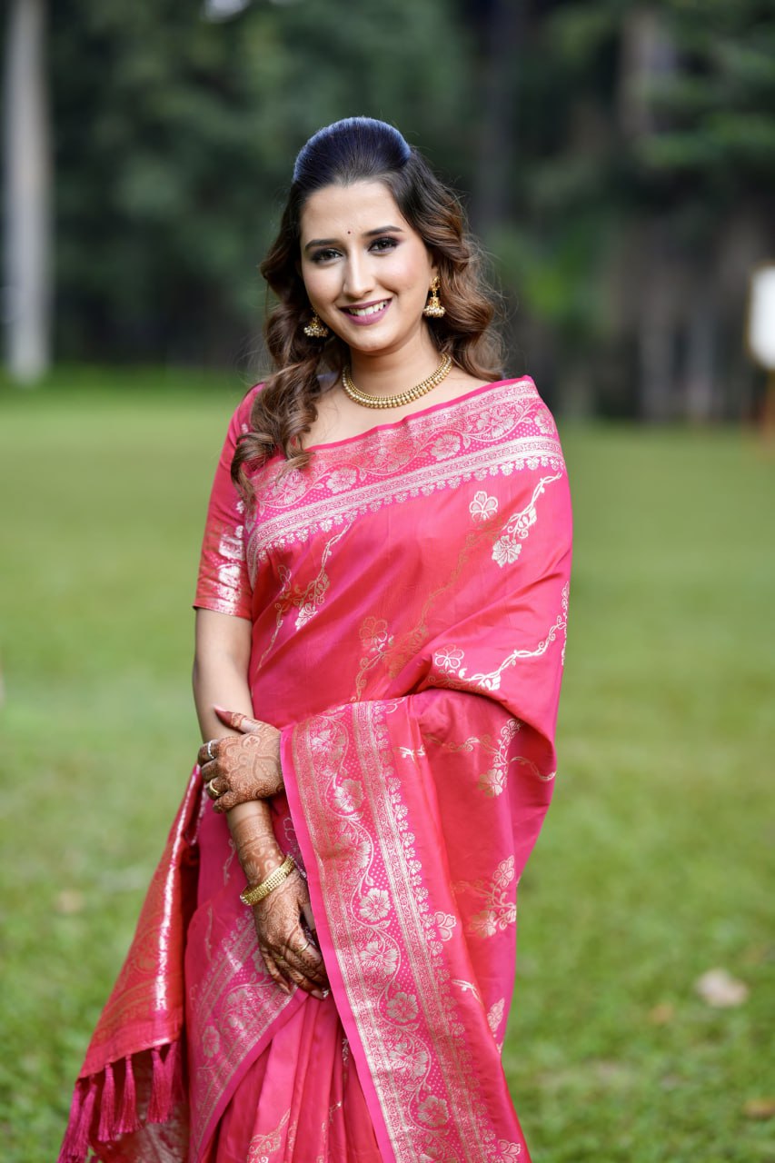 Premium Soft Silk Traditional Zari Woven Saree