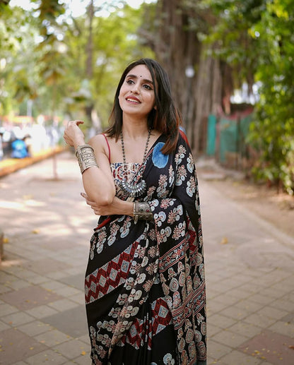 Black Semi Gajji Silk Soft and Smooth Saree