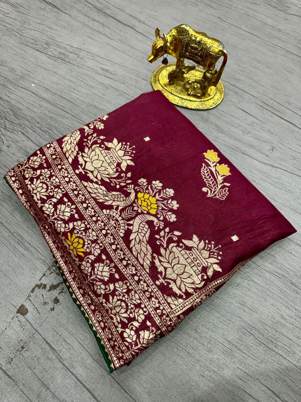 Pure Dola silk with Zari weaving Bandhej Saree