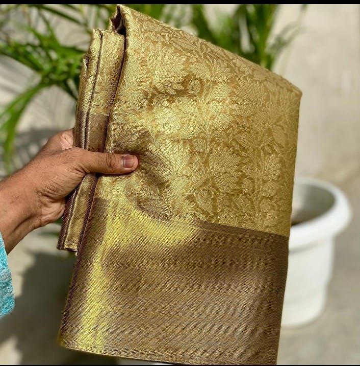 Banarasi Woven Soft Kanjivaram  Saree