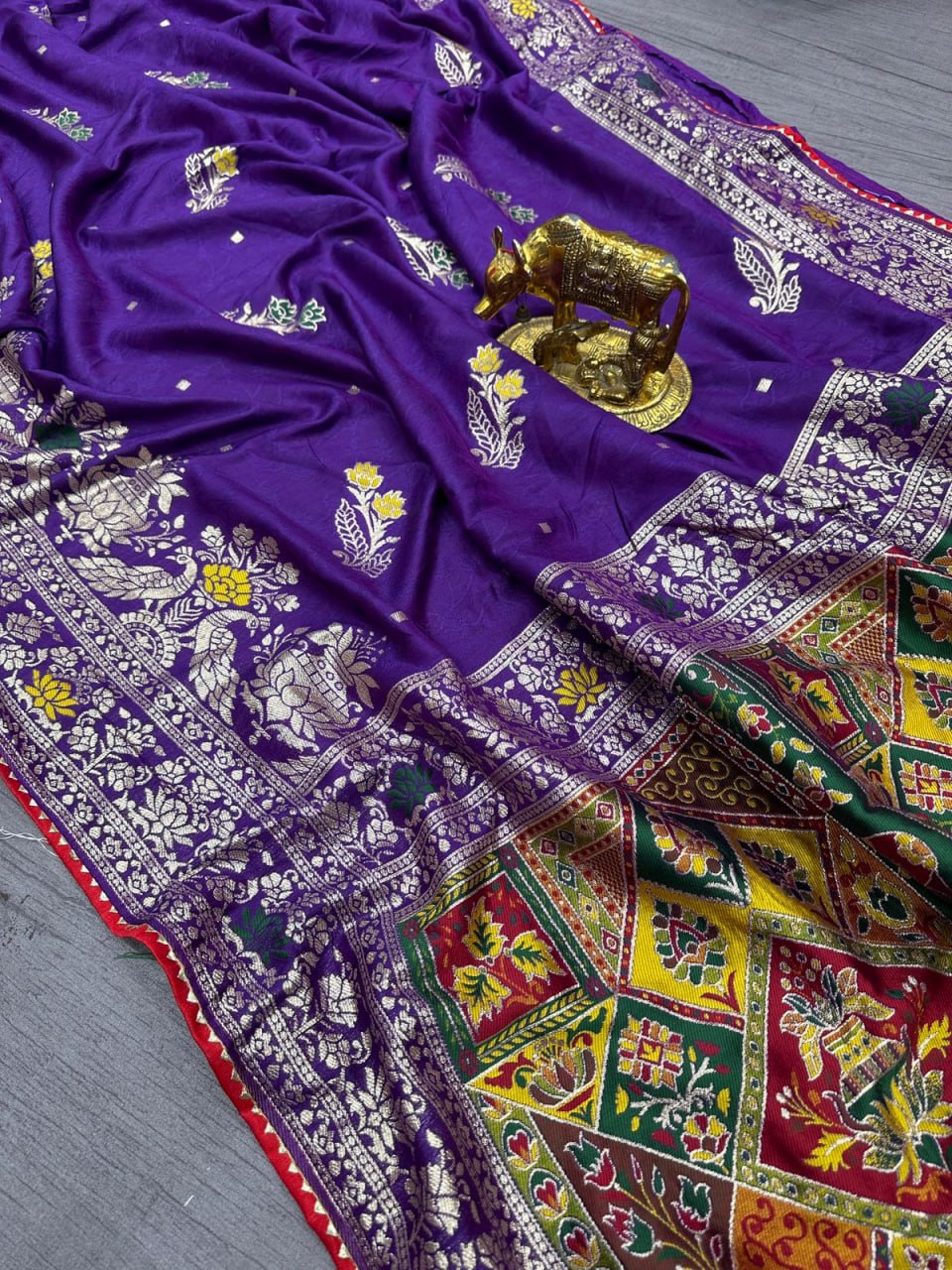 Pure Dola silk with Zari weaving Bandhej Saree