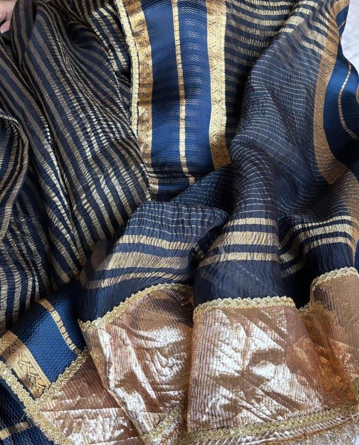 Soft Crushed Tissue Saree