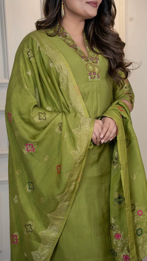 Roman Silk Suit With Hand Work