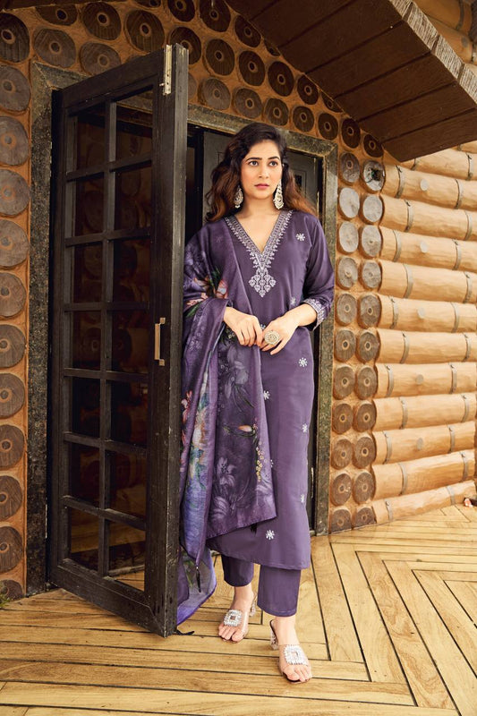 Fully Stitched Ethnic Set with Dupatta