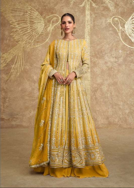 Georgette&nbsp;Zari &amp; Thread Embroidery + Sequence Work Santoon Inner Suit