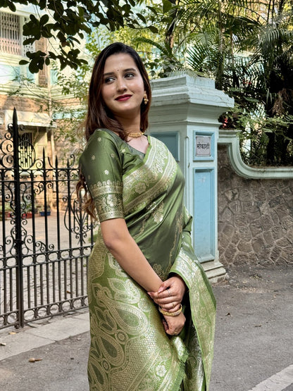 Premium Soft Silk Traditional Zari Woven Saree
