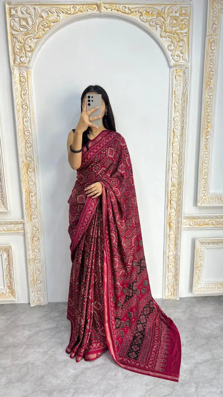 Soft Mal Cotton Printed Saree with Contrast Border - SF-2319