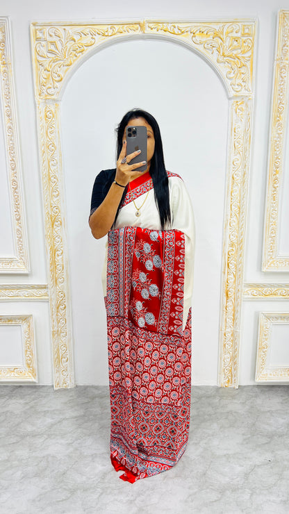 Semi Gajji Silk Soft and Smooth Saree With Print